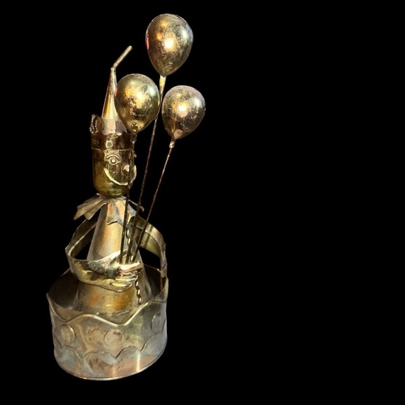 Send in the Clowns Music Box Gold Balloon Sculpture - Picture 3 of 5